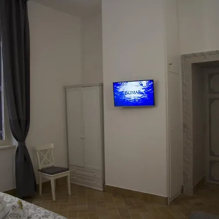 Апартаменты Leoncino 36 In *